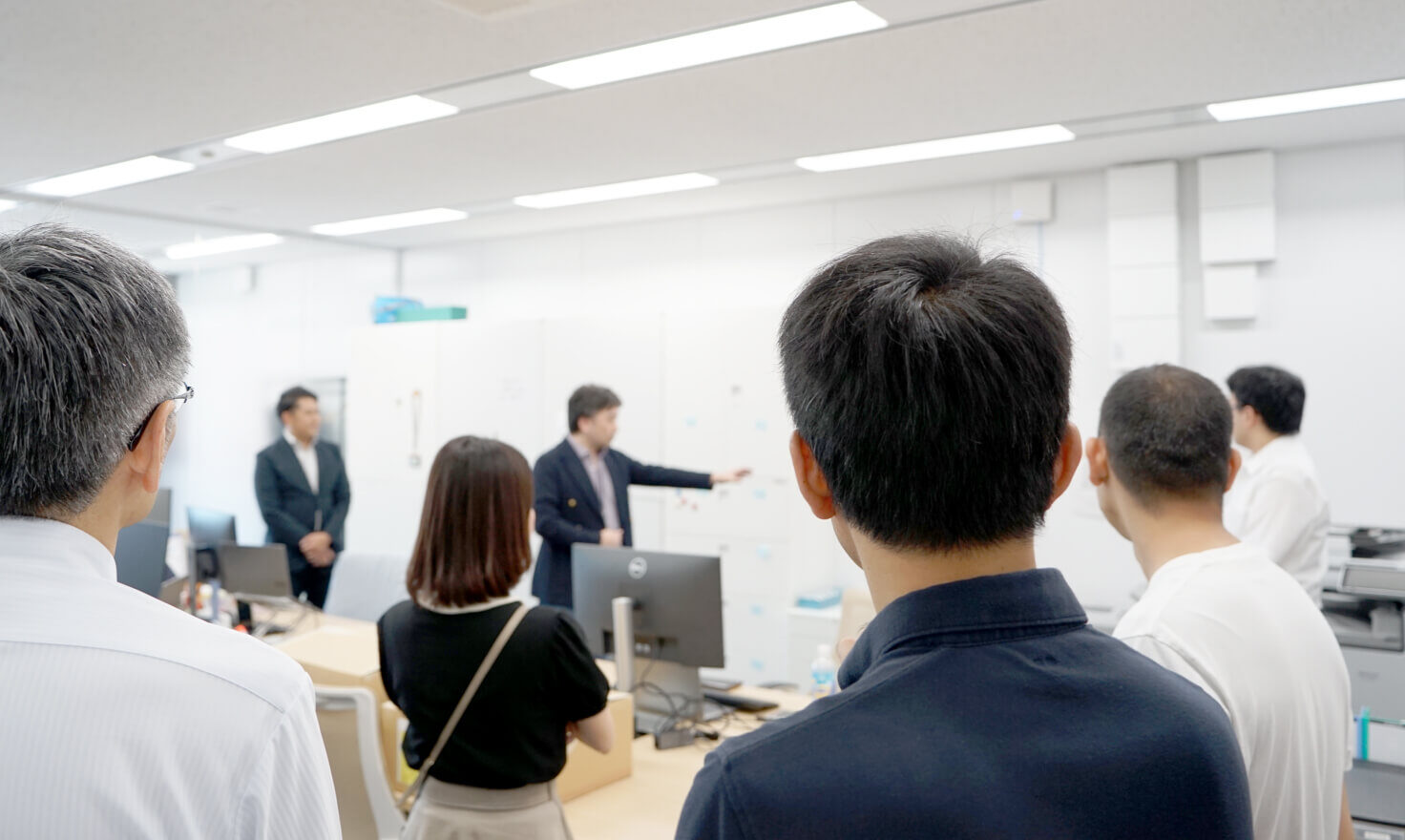 モニクル本社移転でオフィスツアー実施1_モニクルプラス